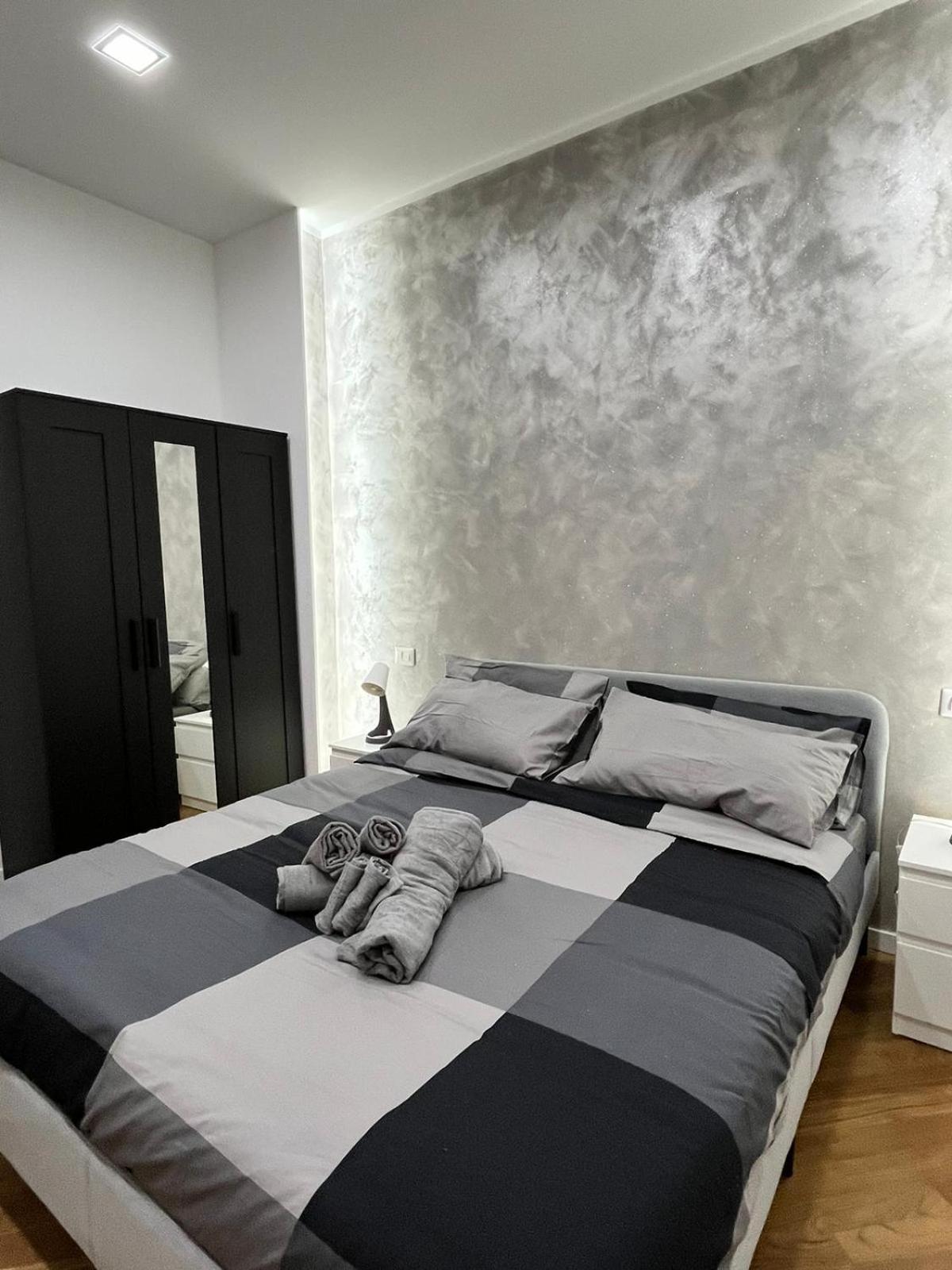 Dream House Apartment Napoli Bagian luar foto